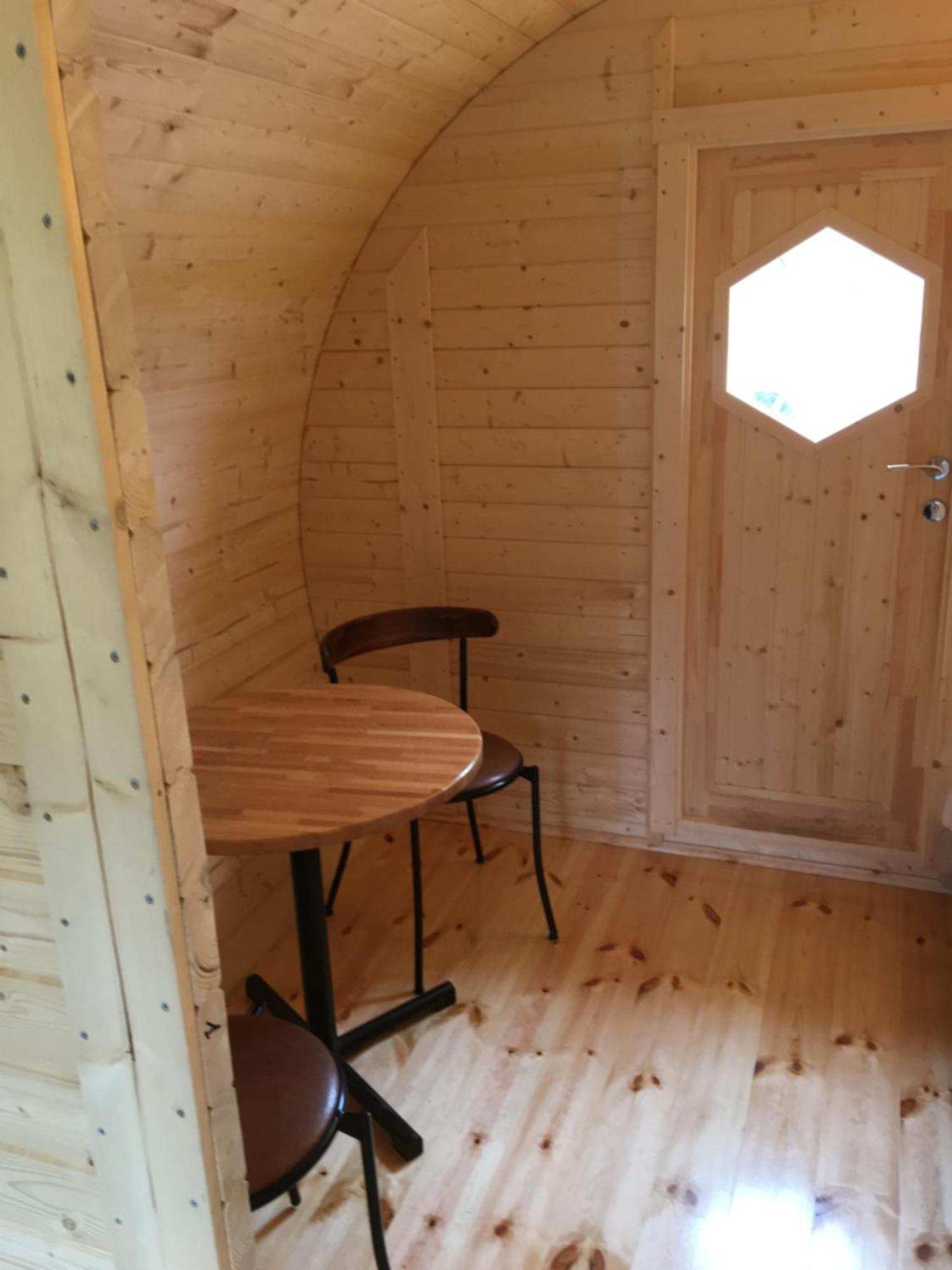 Framtid Camping Lodging Barrels ดูปิวอเกอร์ ภายนอก รูปภาพ